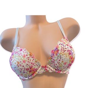 Victoria’s Secret Dream Angels Push up Bra 36A